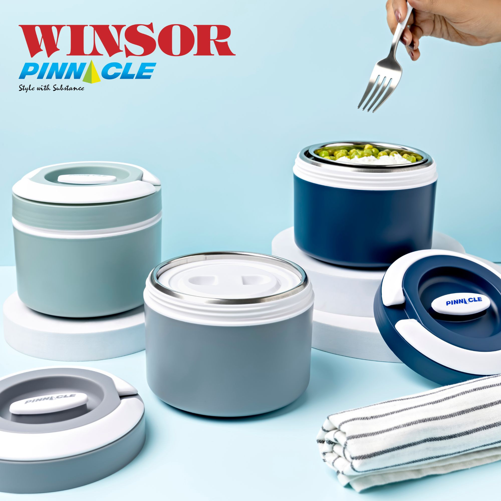 Winsor Pinnacle Prime Lunch Box 600Ml with Assorted Color - Blue | Grey | Green.